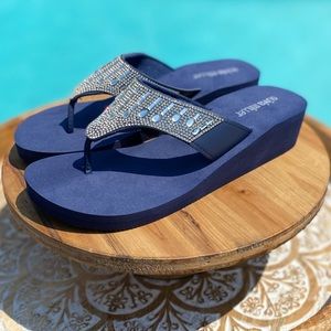 Olivia Miller NWT size 9 Navy/Rhinestone Sandal